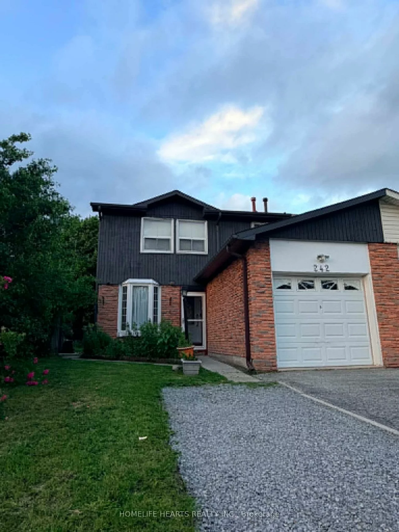 242, Braymore, Rouge E11, Toronto