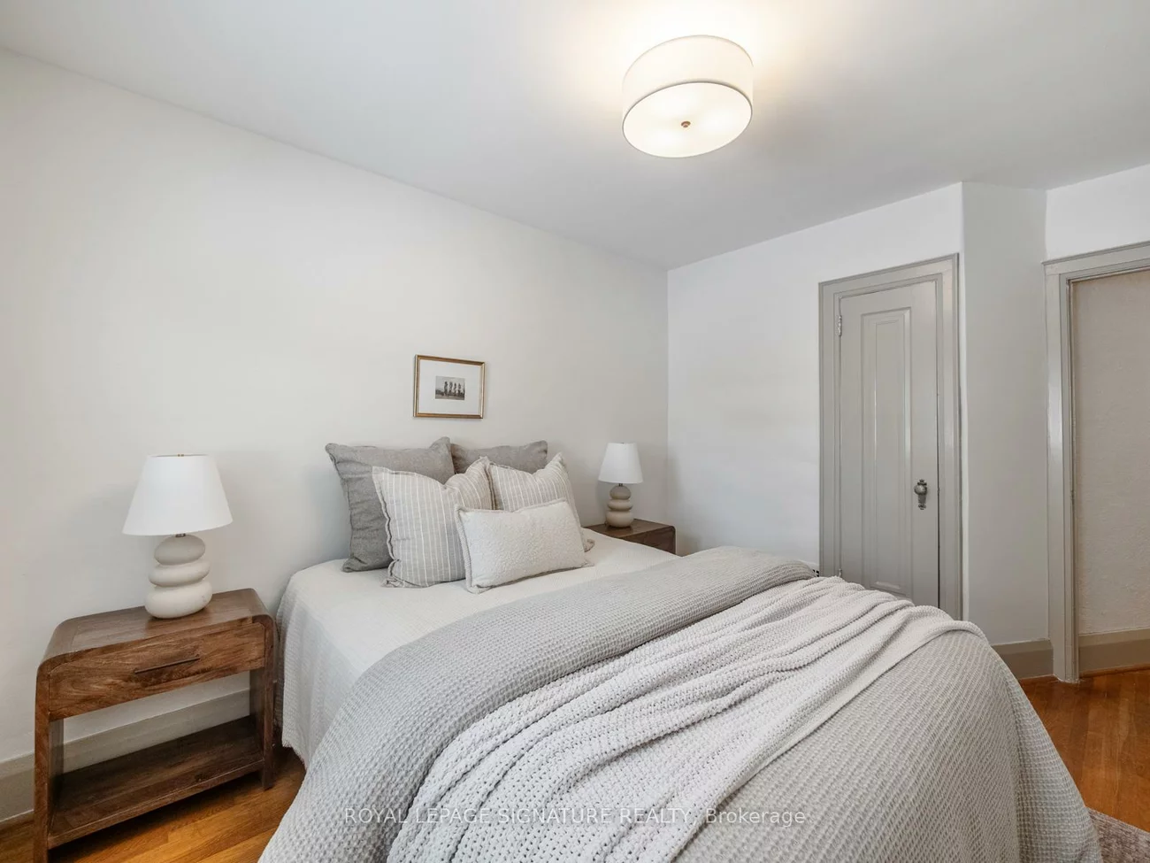 37, Chilton, East York, Toronto