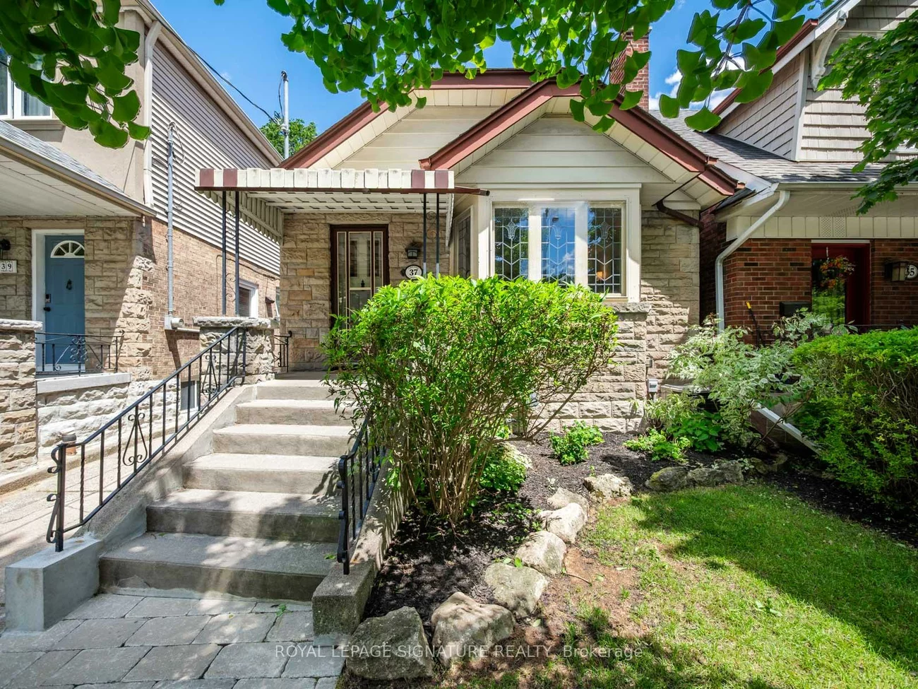 37, Chilton, East York, Toronto