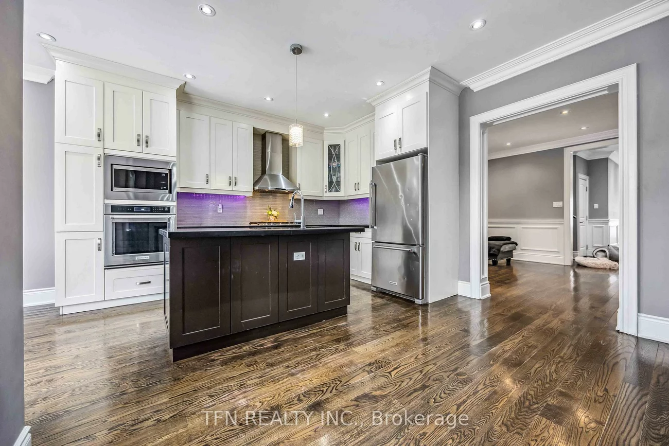 282B, Aylesworth, Birchcliffe-Cliffside, Toronto