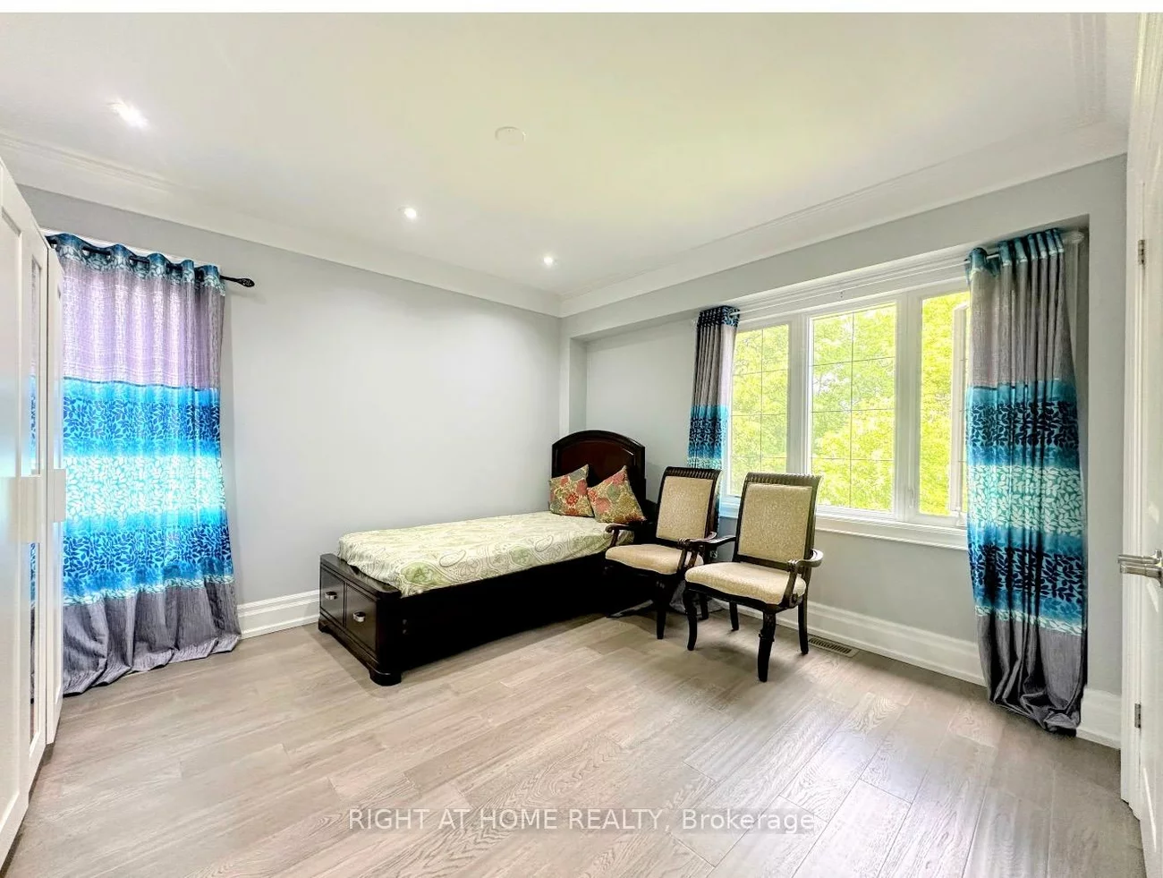 67, Scarborough Heights, Cliffcrest, Toronto