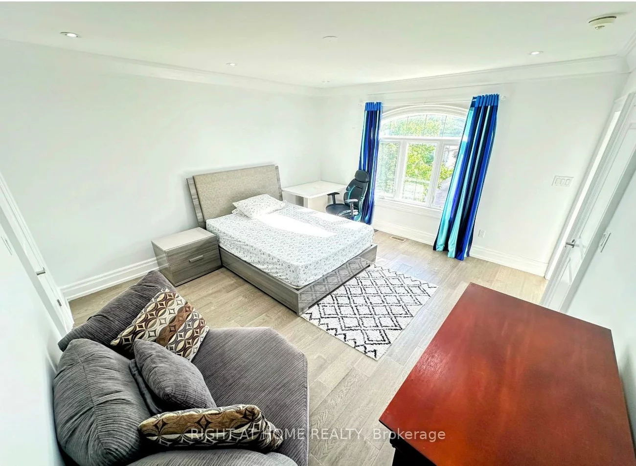 67, Scarborough Heights, Cliffcrest, Toronto