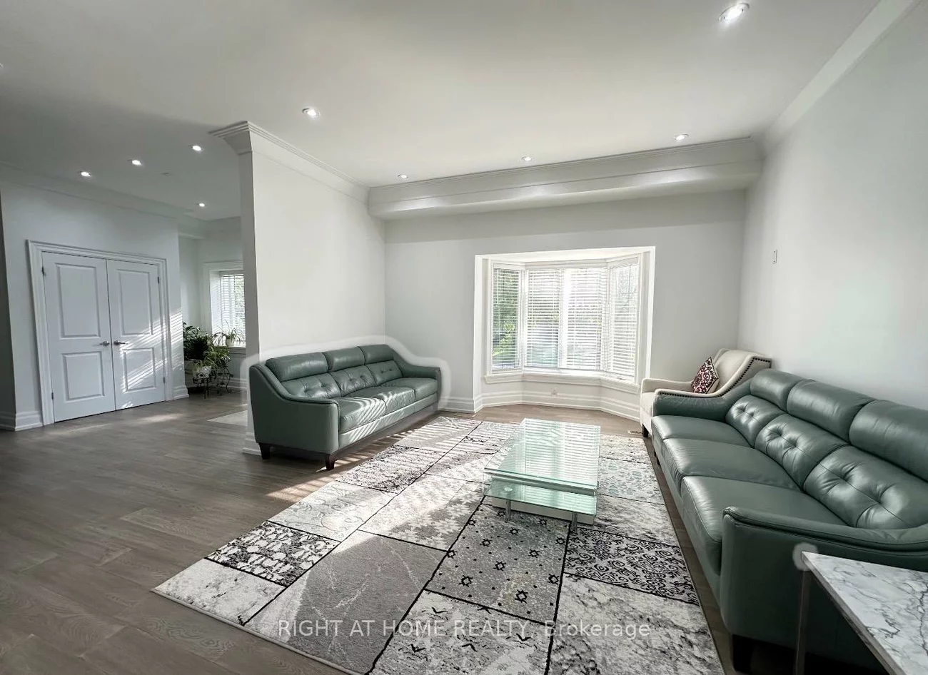 67, Scarborough Heights, Cliffcrest, Toronto