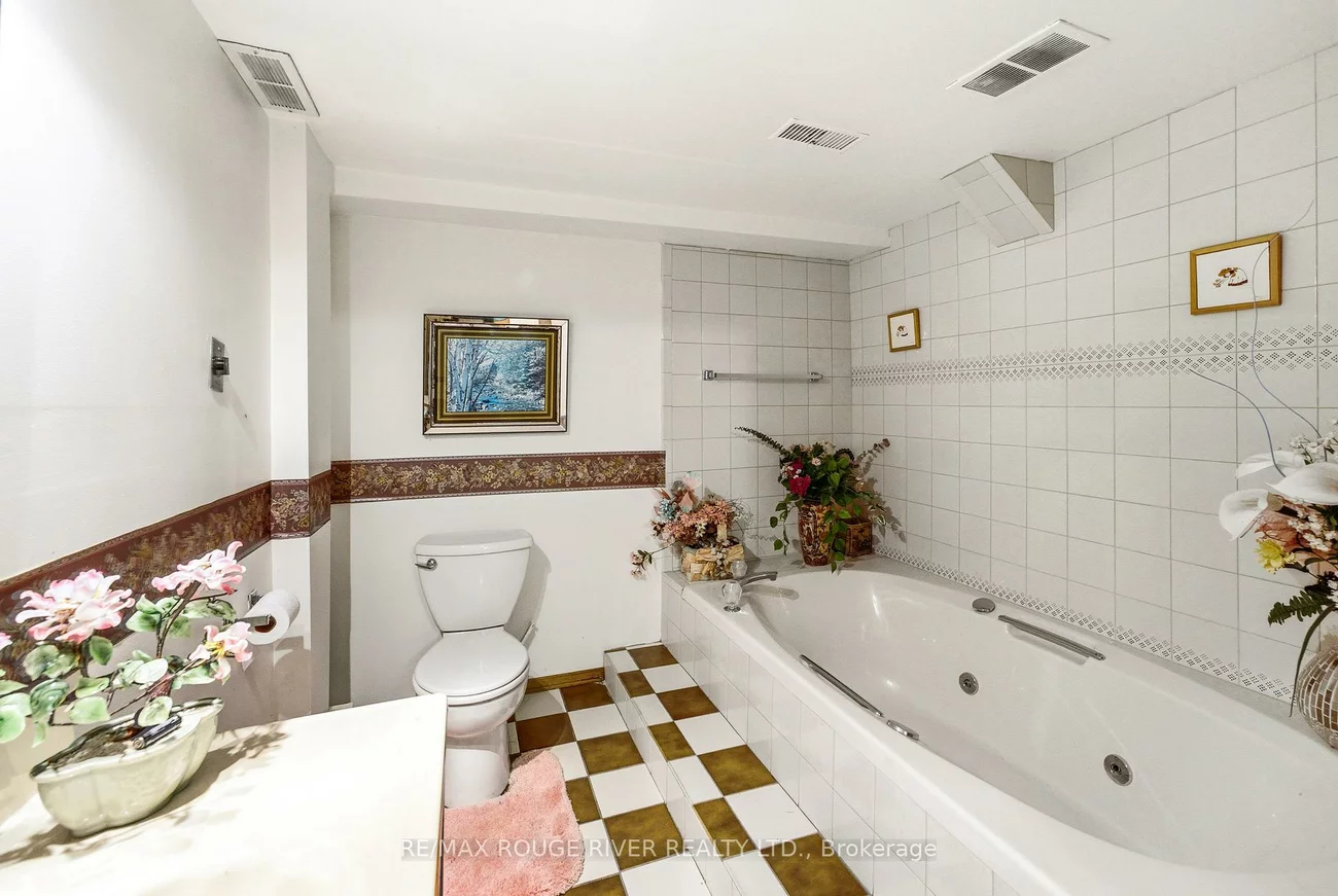 51, Sugarbush, Highland Creek, Toronto