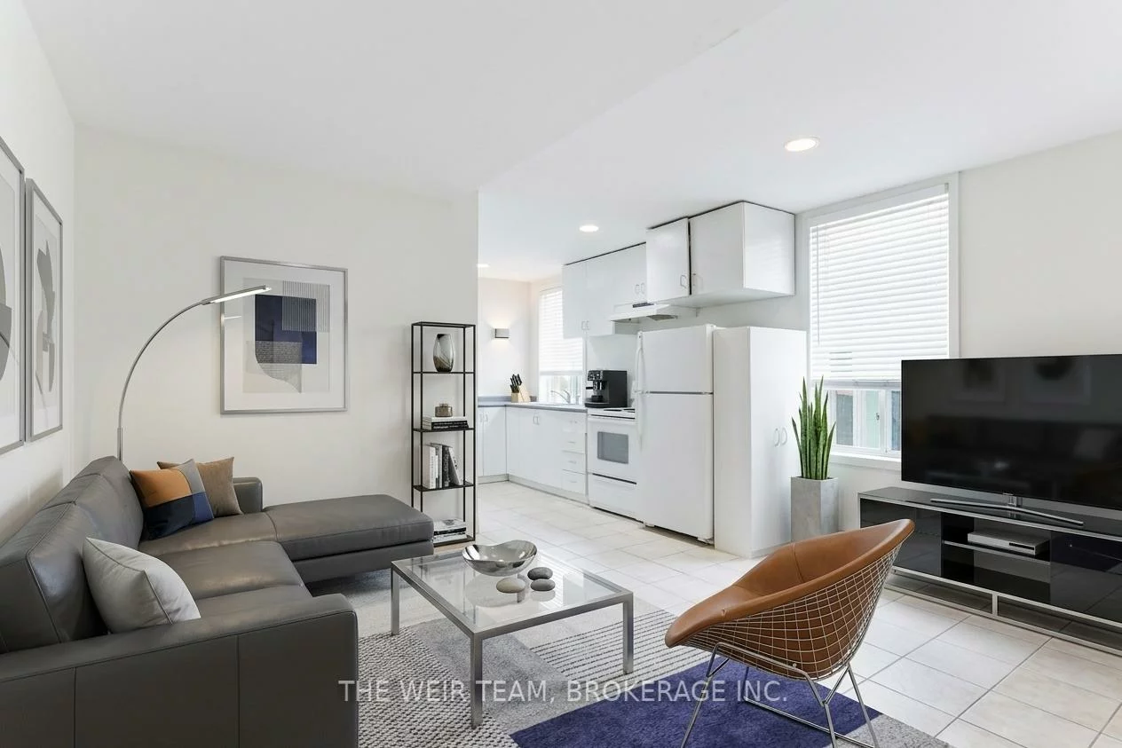 114, De Grassi, South Riverdale, Toronto