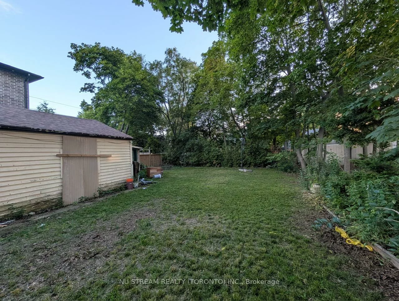 34, Fairwood, West Hill, Toronto