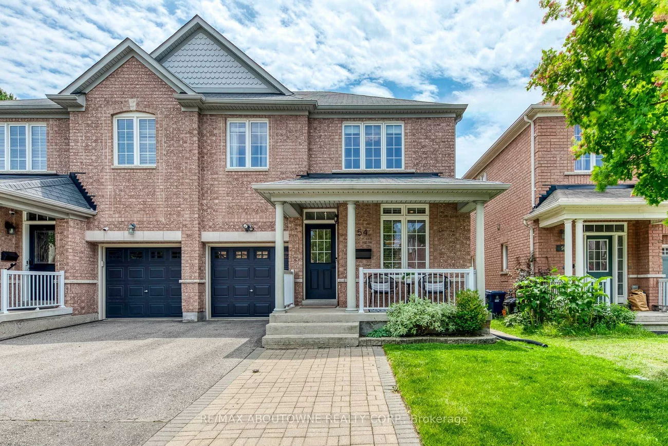 54, Dairy, Clairlea-Birchmount, Toronto