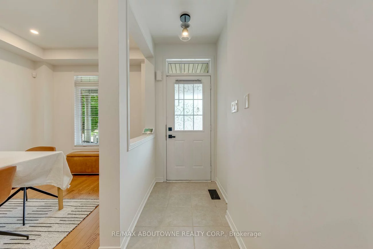 54, Dairy, Clairlea-Birchmount, Toronto