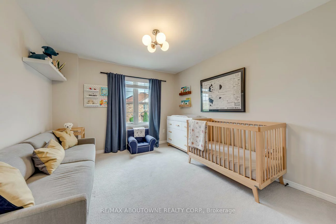 54, Dairy, Clairlea-Birchmount, Toronto