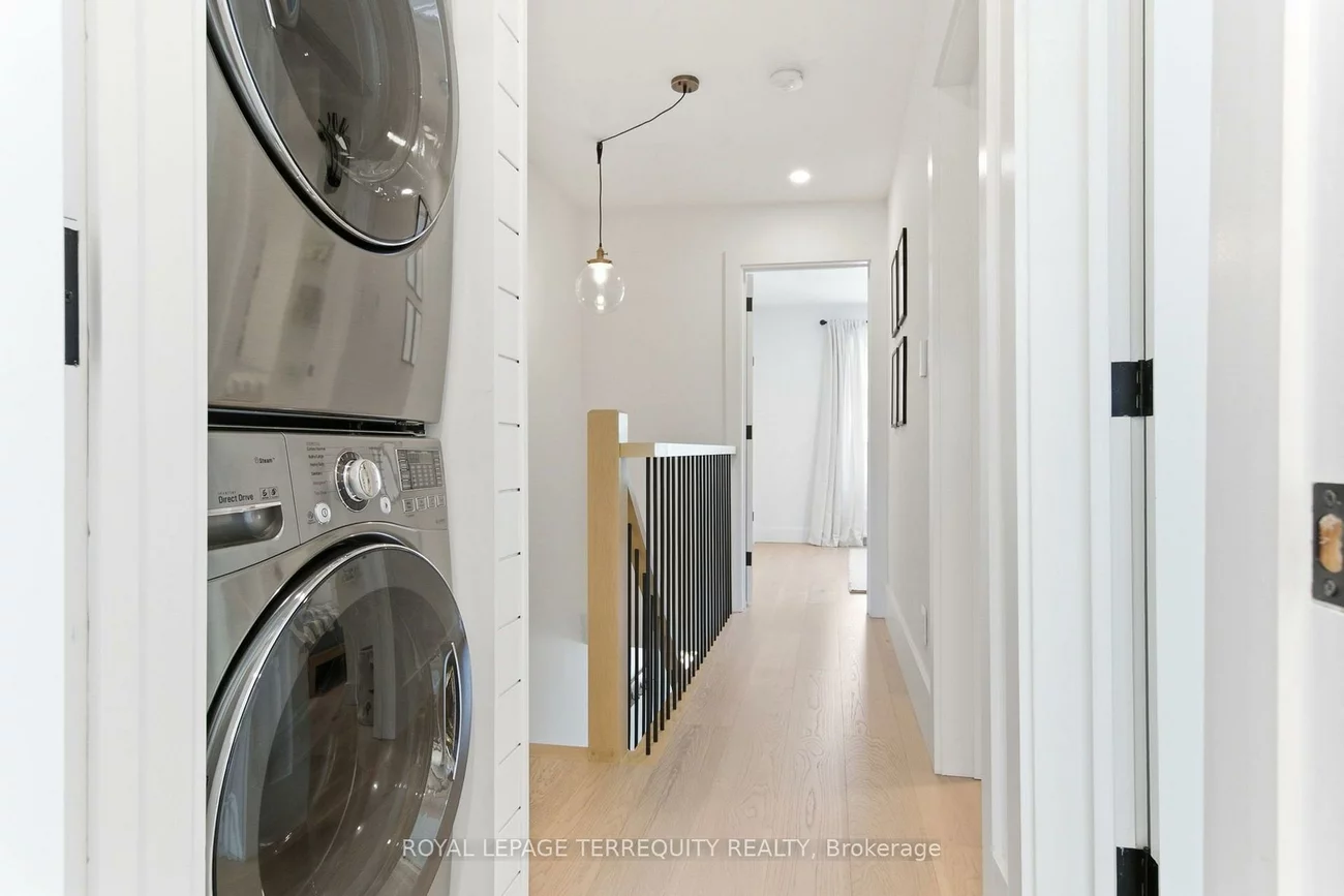 1775, Gerrard, Woodbine Corridor, Toronto