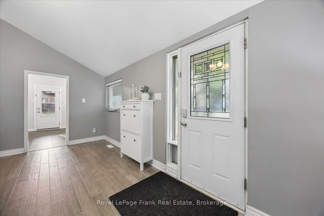 2, Rosswood, Bendale, Toronto