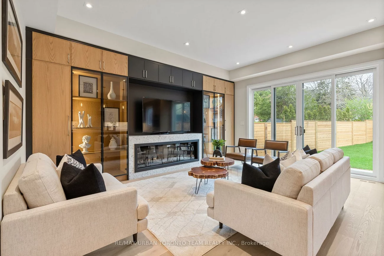 4, Drake, Cliffcrest, Toronto