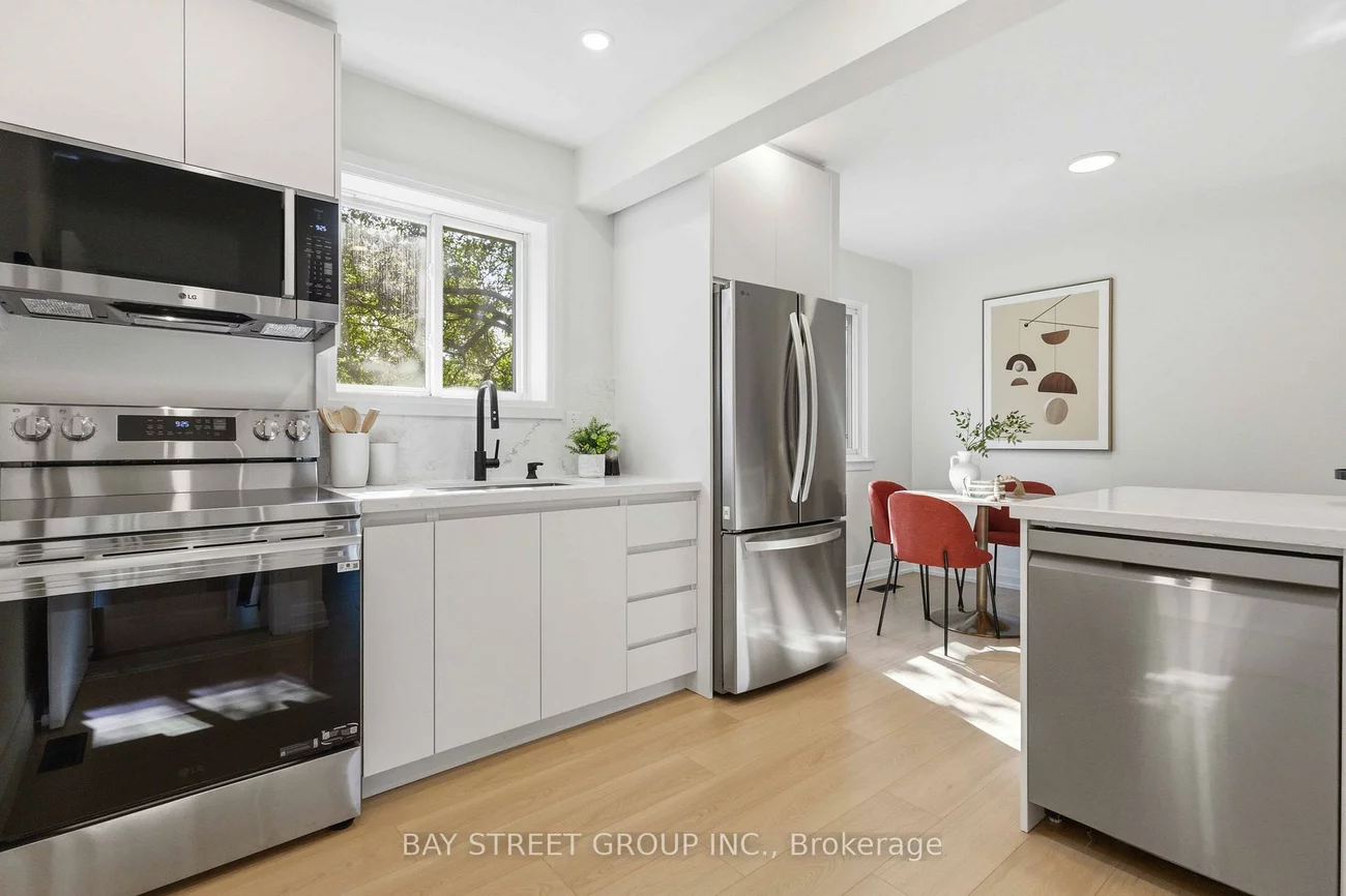 115, Bergen, Dorset Park, Toronto