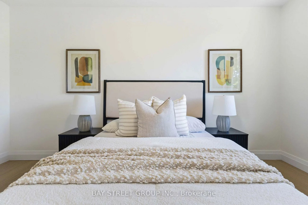 115, Bergen, Dorset Park, Toronto