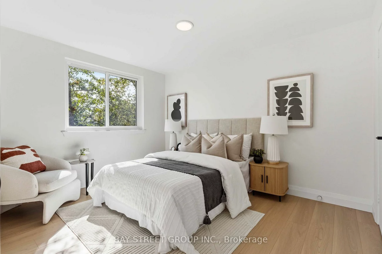 115, Bergen, Dorset Park, Toronto