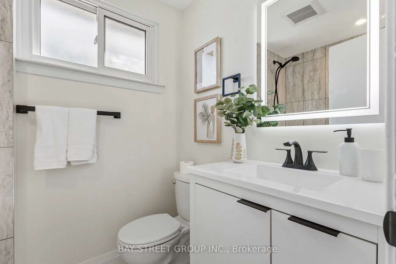 115, Bergen, Dorset Park, Toronto