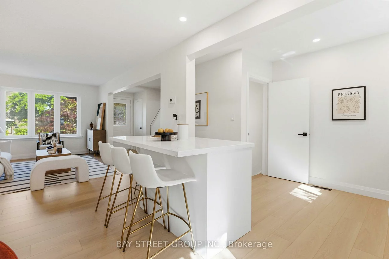 115, Bergen, Dorset Park, Toronto