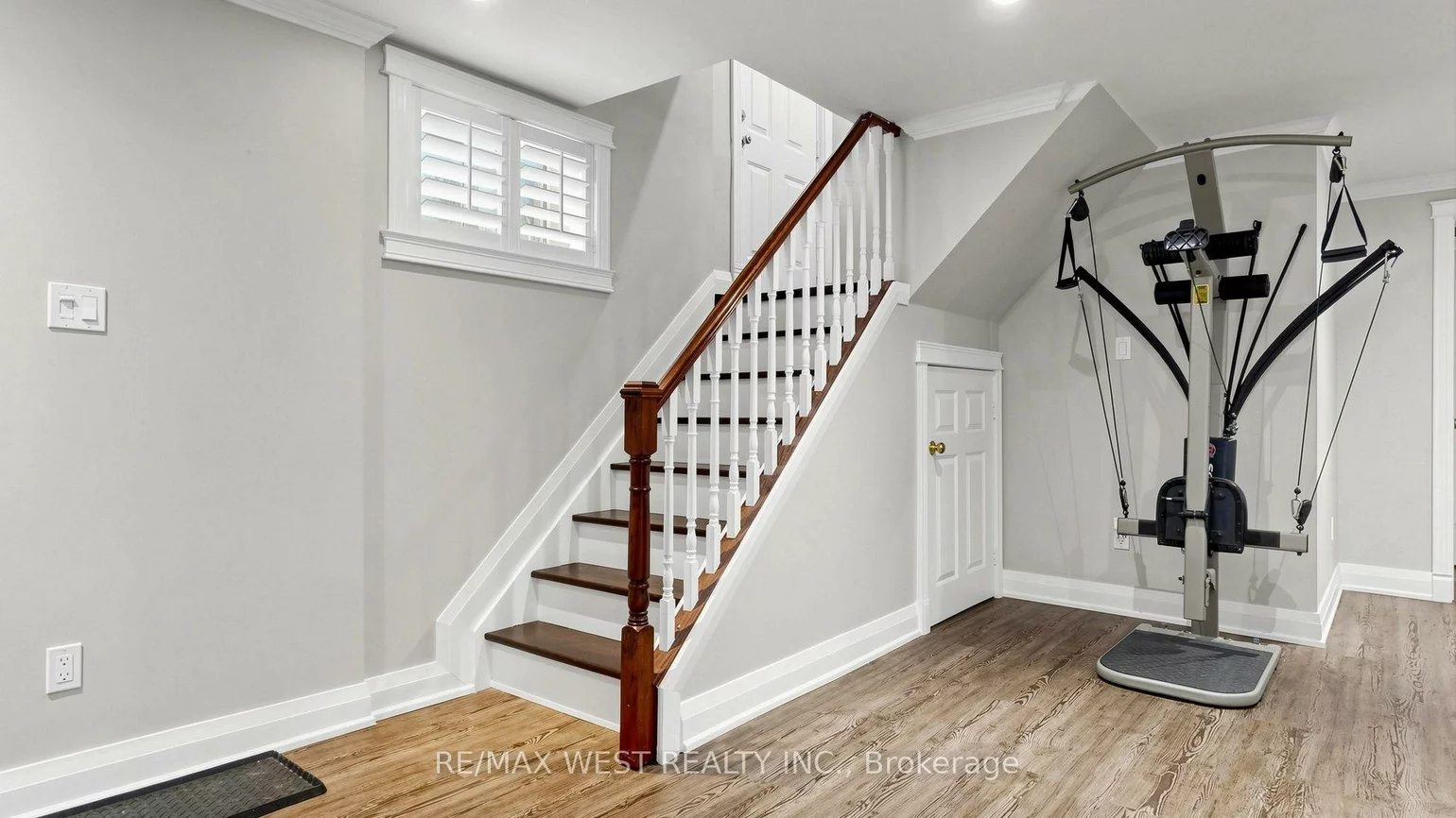 555, McCowan, Bendale, Toronto