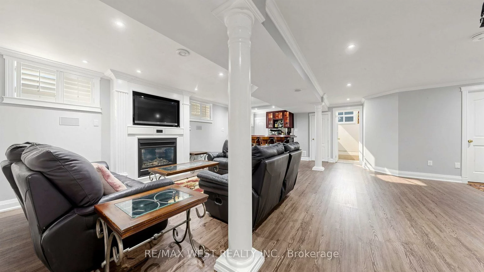 555, McCowan, Bendale, Toronto
