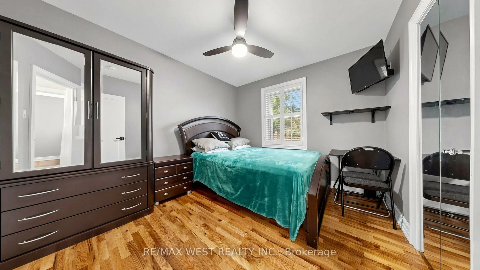 555, McCowan, Bendale, Toronto