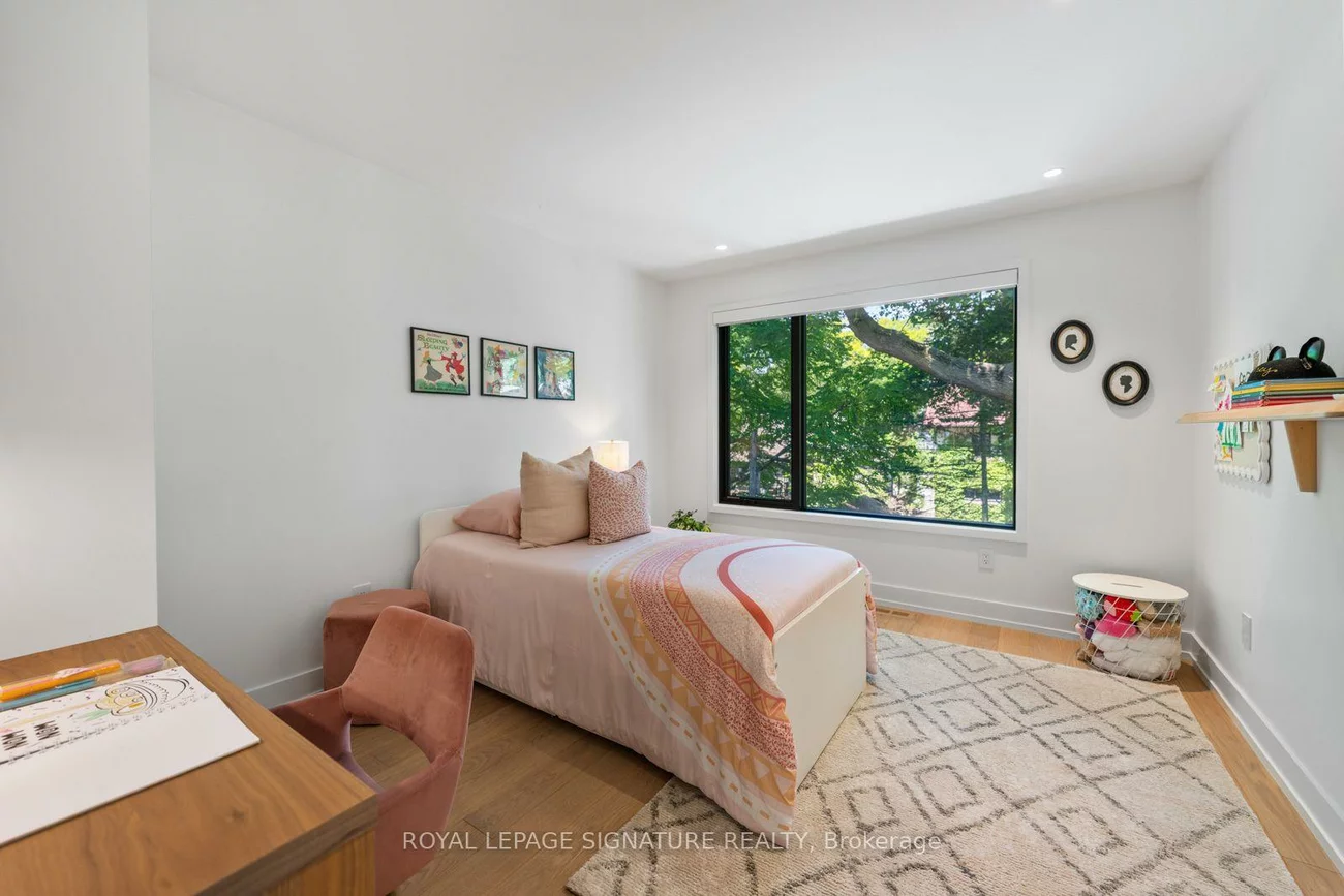 20, Duart Park, The Beaches, Toronto