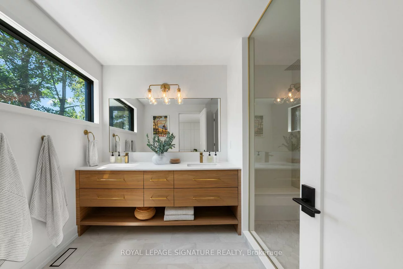 20, Duart Park, The Beaches, Toronto
