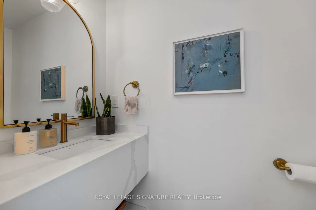 20, Duart Park, The Beaches, Toronto
