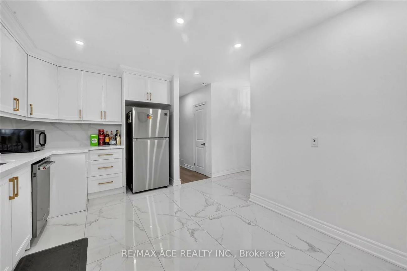 60, Chillery, Eglinton East, Toronto