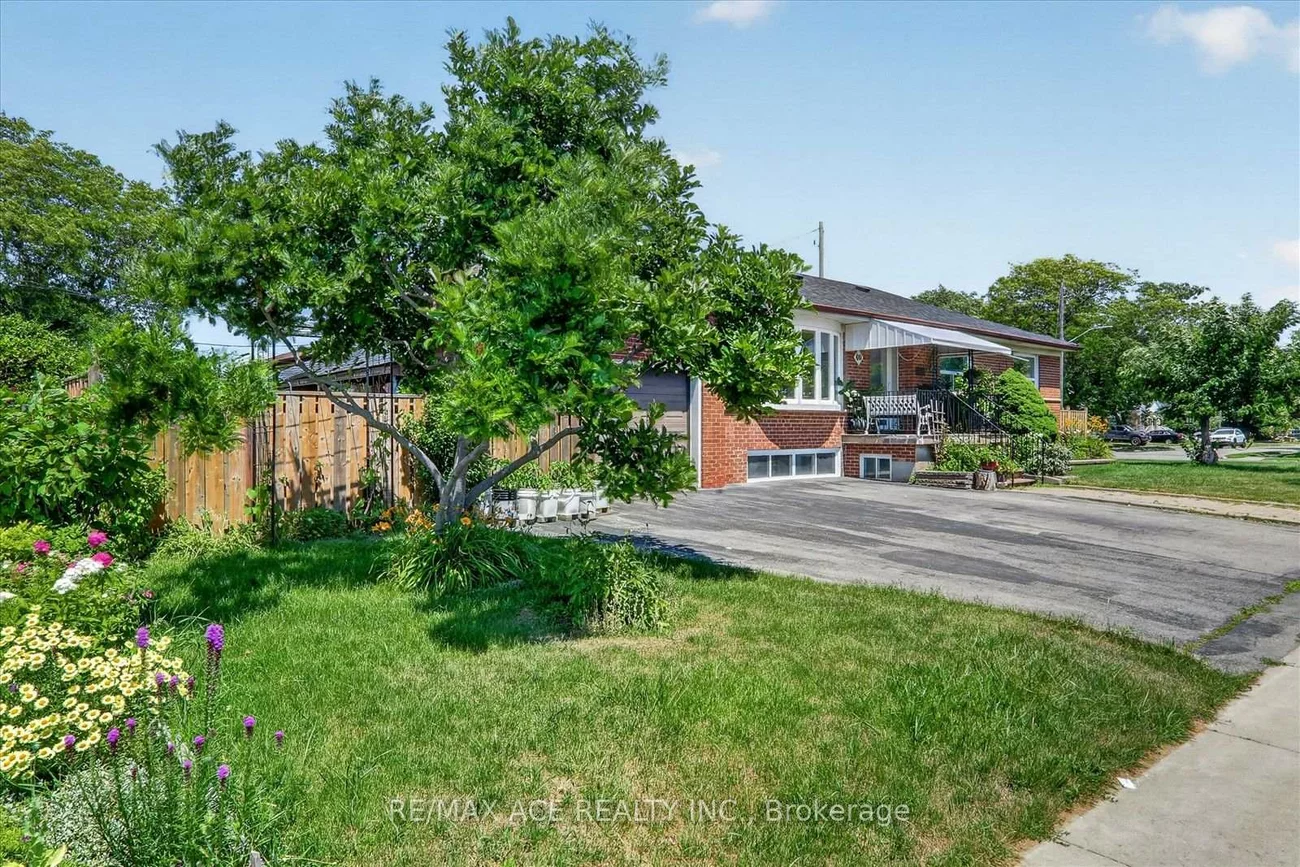 60, Chillery, Eglinton East, Toronto