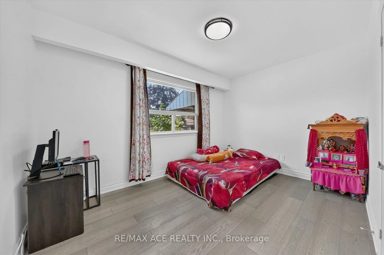 60, Chillery, Eglinton East, Toronto