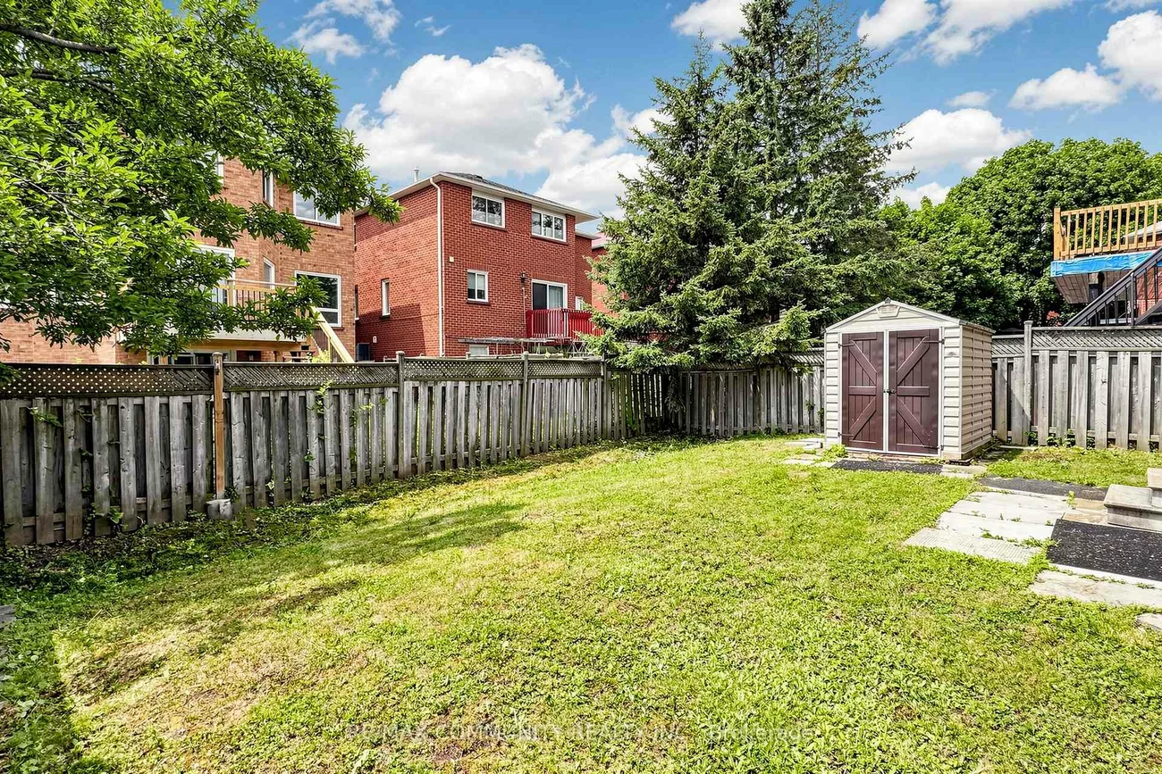 66, Wandering, Rouge E11, Toronto