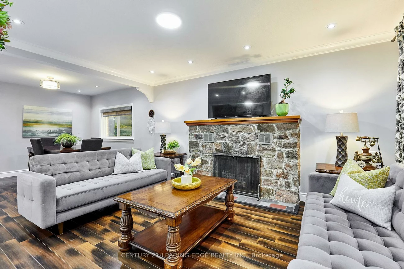 16, McCowan, Cliffcrest, Toronto