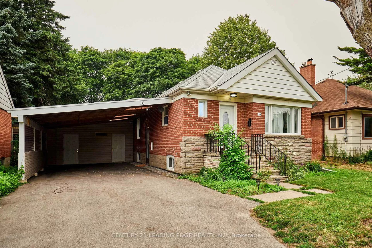 16, McCowan, Cliffcrest, Toronto