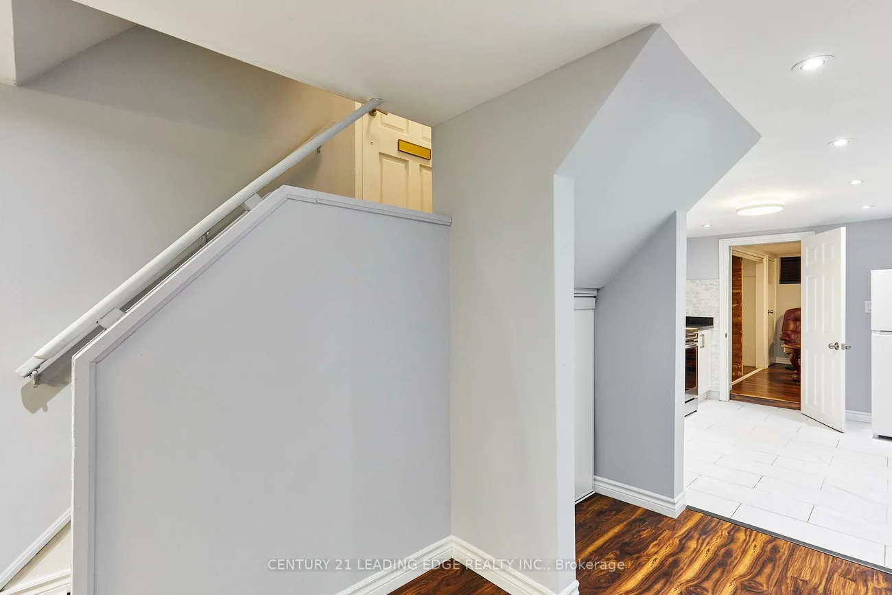 16, McCowan, Cliffcrest, Toronto