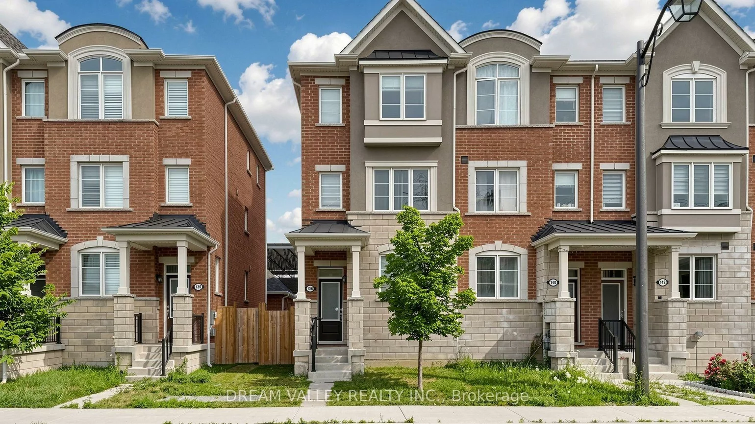 138, Cleanside, Clairlea-Birchmount, Toronto