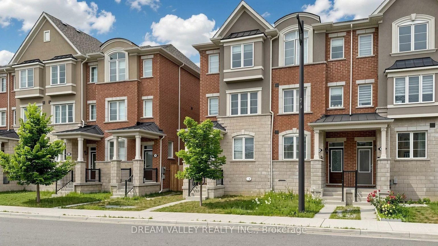 138, Cleanside, Clairlea-Birchmount, Toronto