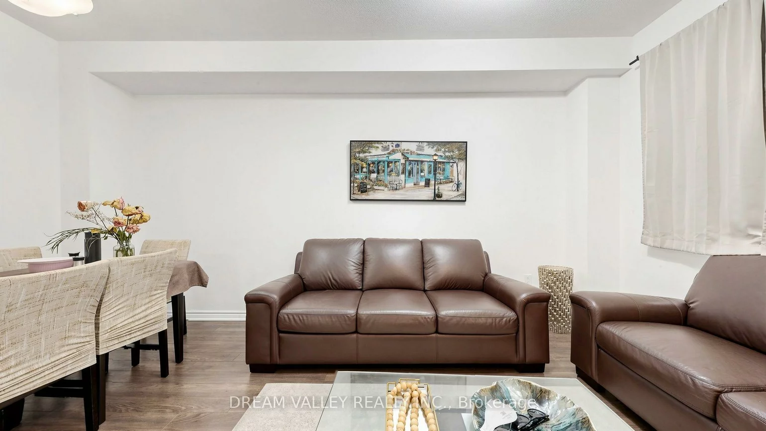 138, Cleanside, Clairlea-Birchmount, Toronto