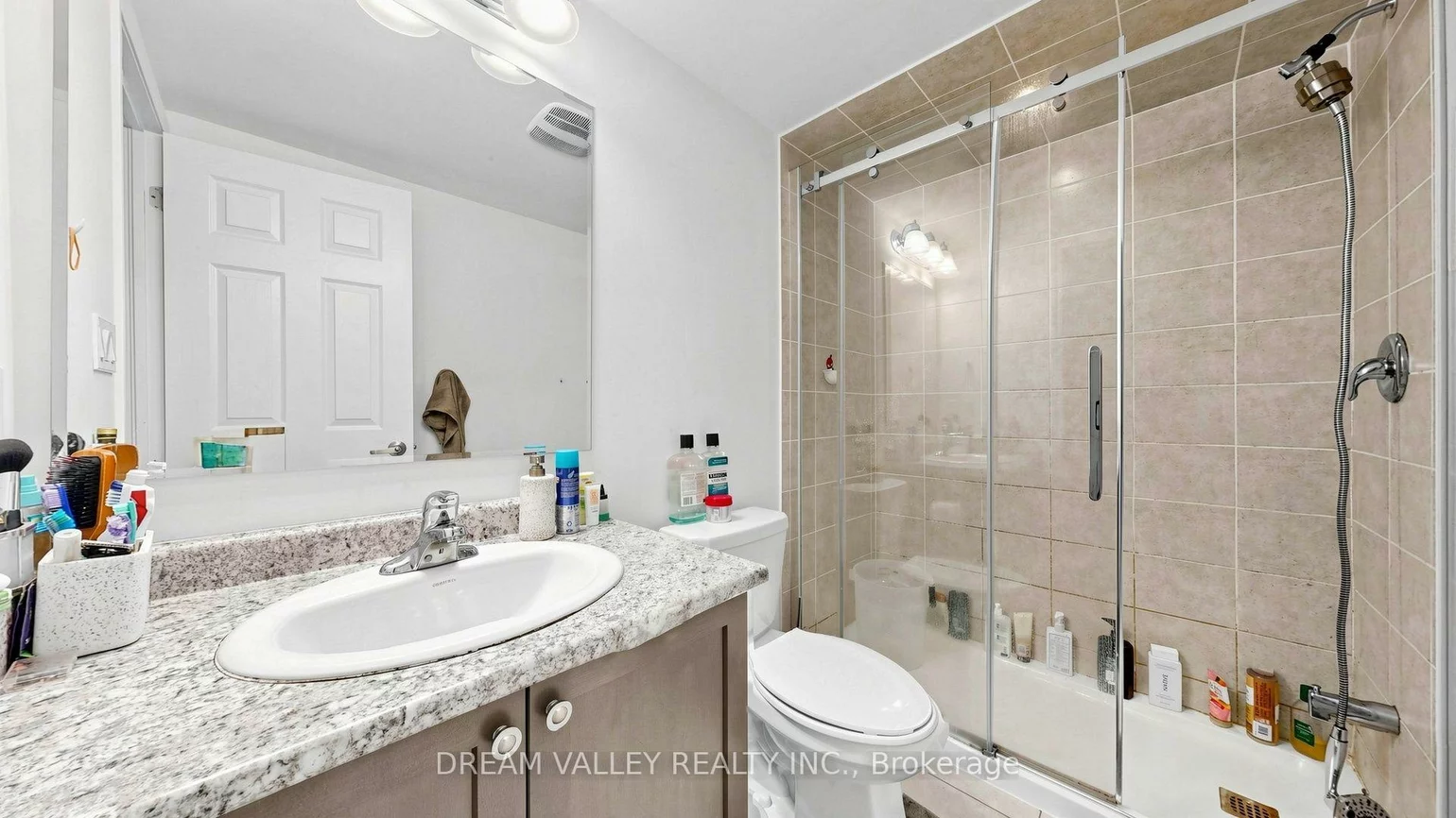 138, Cleanside, Clairlea-Birchmount, Toronto