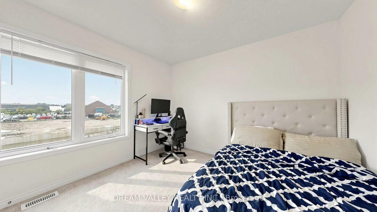 138, Cleanside, Clairlea-Birchmount, Toronto