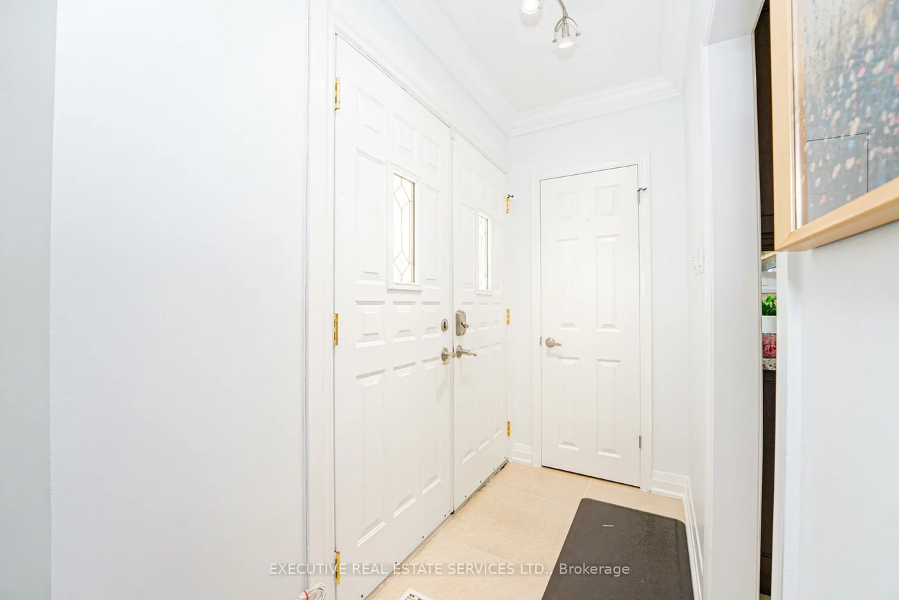 37, Ravenview, West Hill, Toronto
