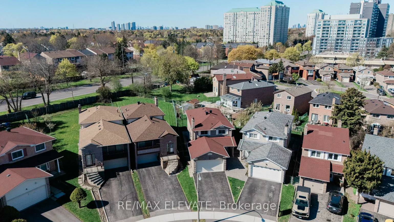 25, Bethany Leigh, Agincourt North, Toronto