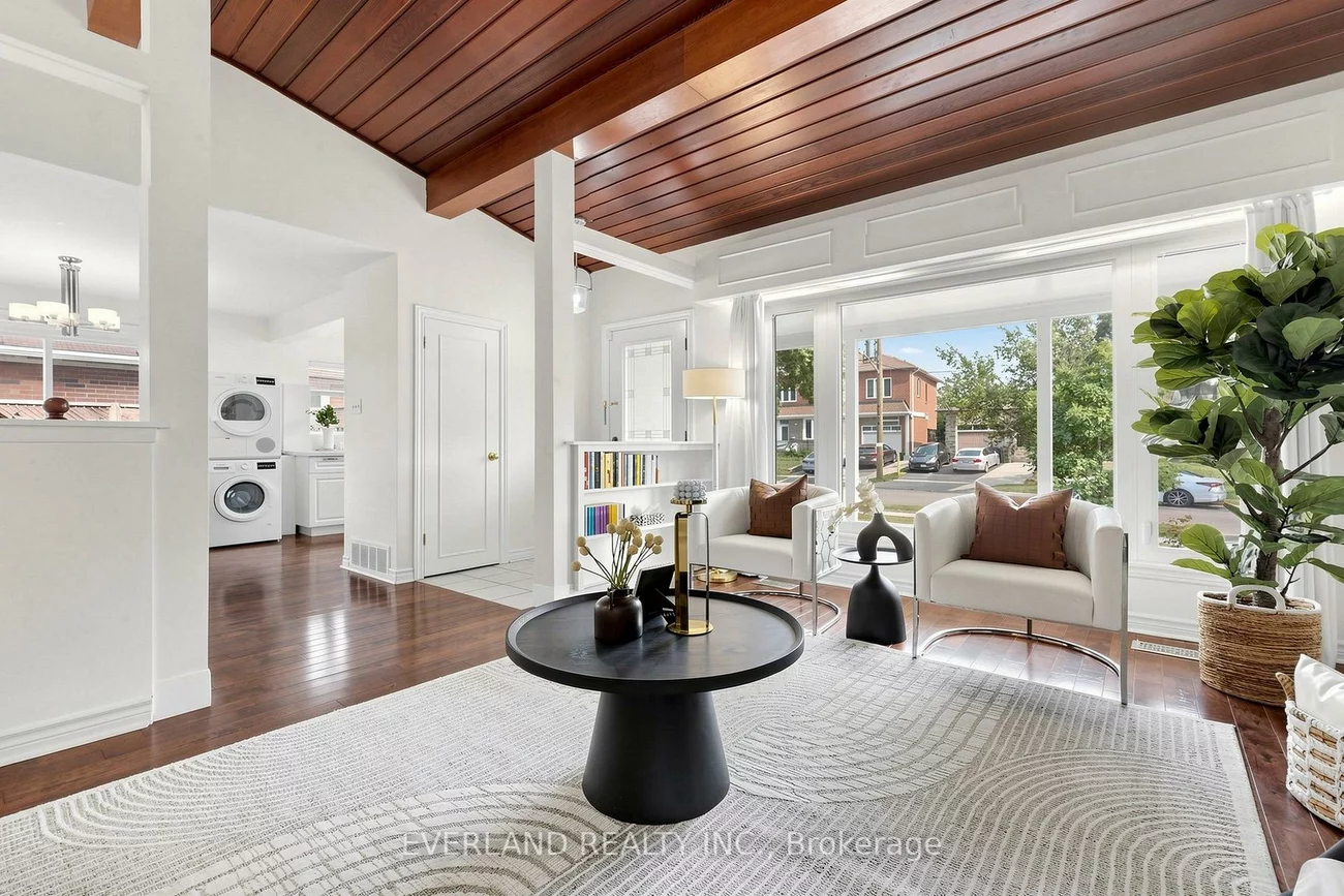38, Six Nations, Woburn, Toronto