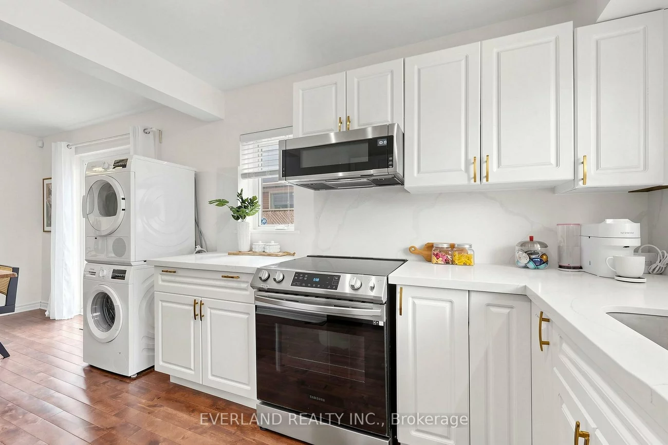 38, Six Nations, Woburn, Toronto