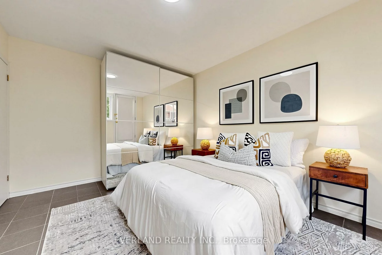 38, Six Nations, Woburn, Toronto