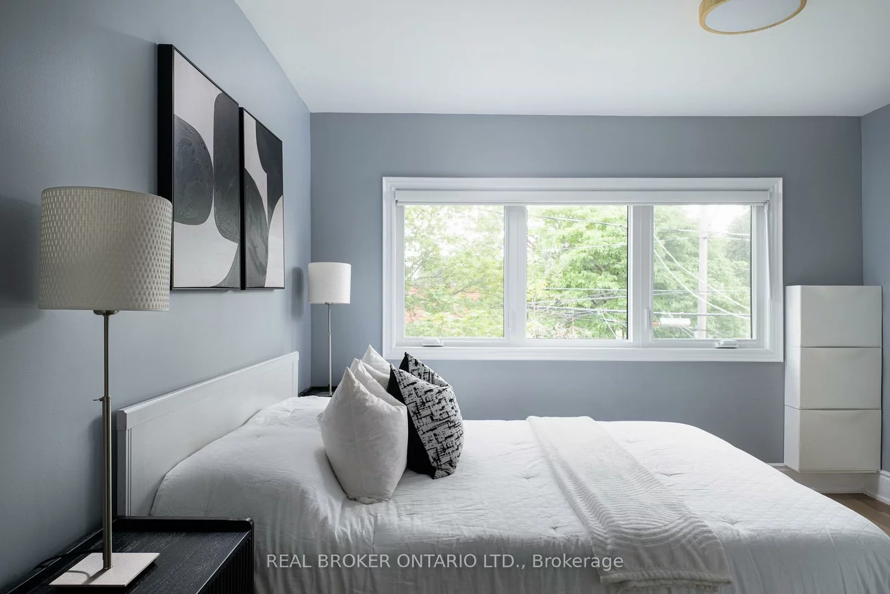 37, Gledhill, Woodbine-Lumsden, Toronto