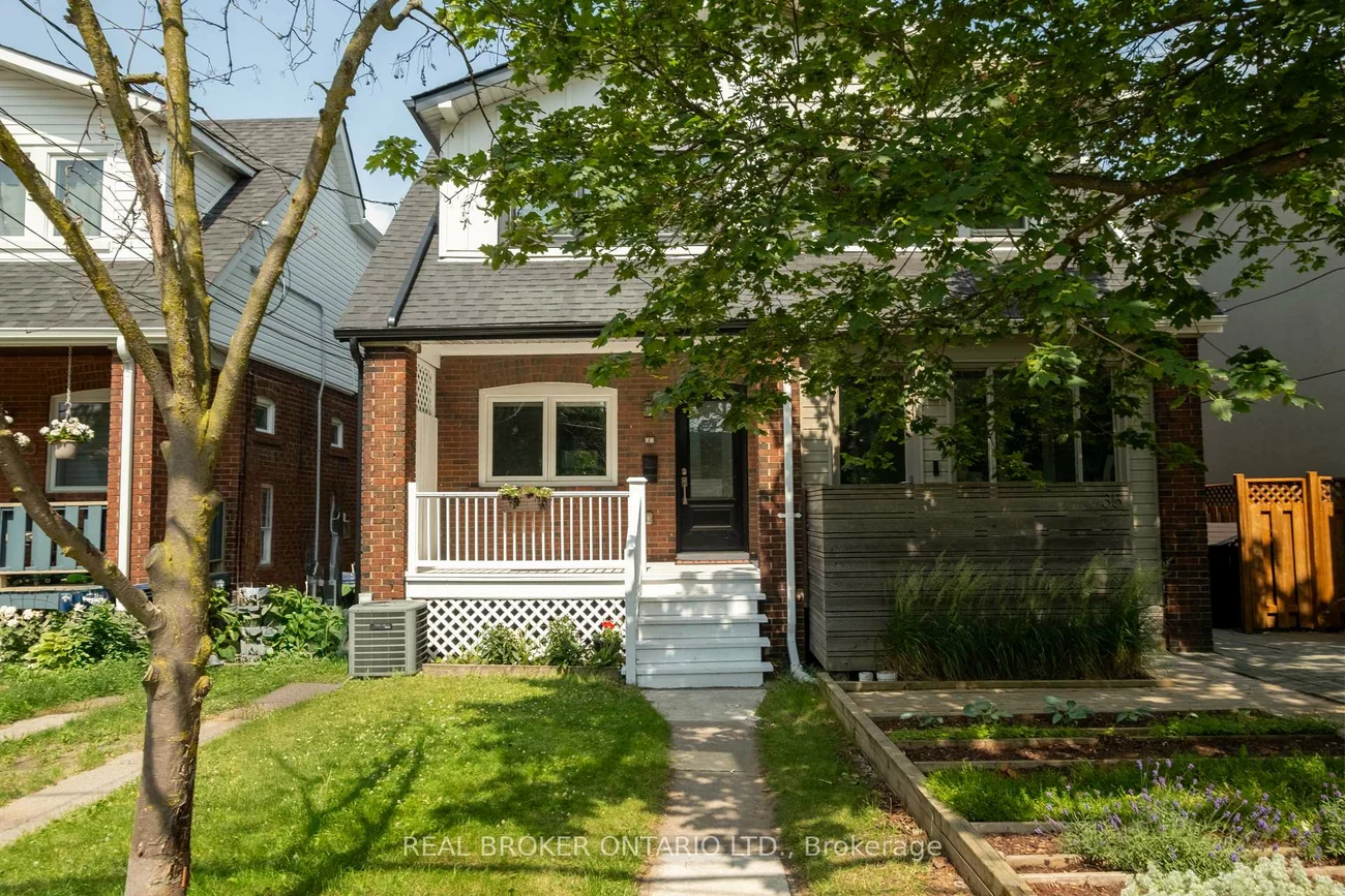37, Gledhill, Woodbine-Lumsden, Toronto