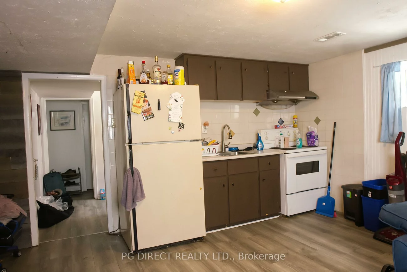 5A, Scotia, Oakridge, Toronto