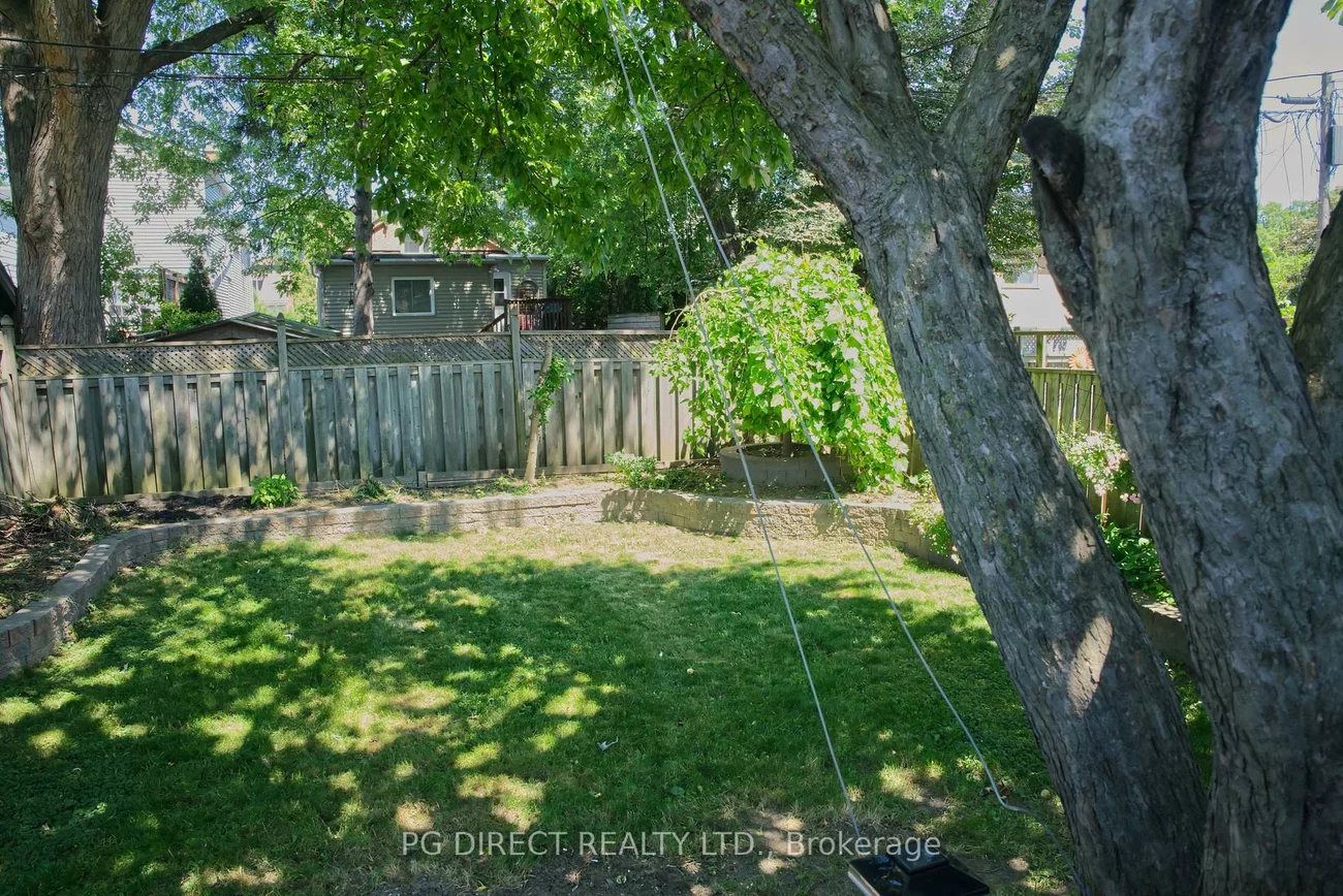 5A, Scotia, Oakridge, Toronto