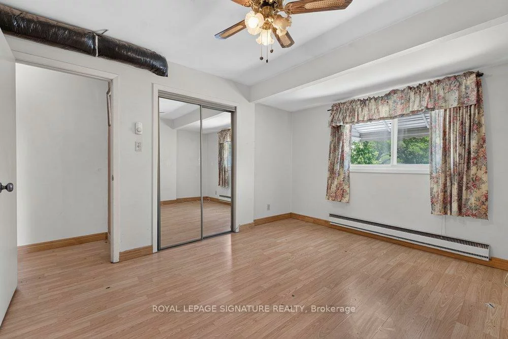 10, Rossford, Wexford-Maryvale, Toronto