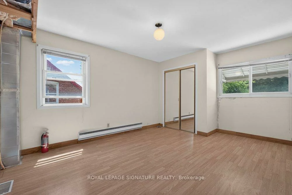 10, Rossford, Wexford-Maryvale, Toronto